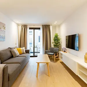 Deluxe Strada Apartment