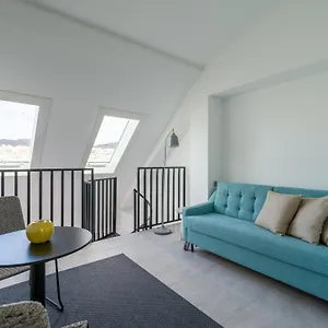 Tusity One Apartment
